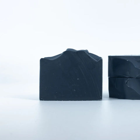 Tea tree et charbon activé-Racines Sauvages