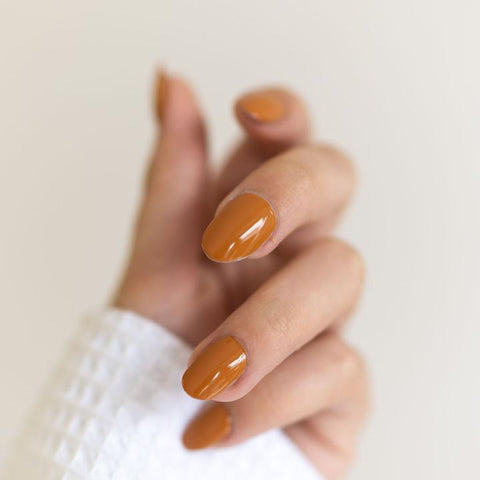 Vernis à ongles Val-d'or BKIND